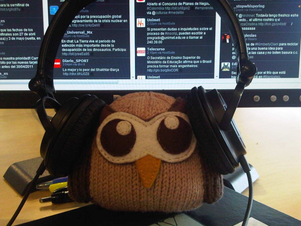 Owly is always listening Owly uses HootSuite to monitor