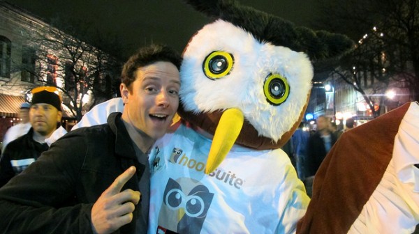 Owly with a friend Owly with a fan, John Cartwright