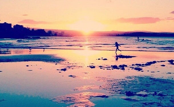 Gorgeous snap of a sunset at Snapper Rocks from @SeeAustralia's Instagram Gorgeous snap of a sunset at Snapper Rocks from @SeeAustralia's Instagram