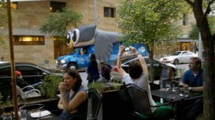 HootBus Austin