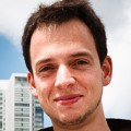 CEO of Storify