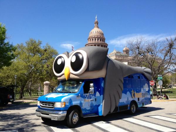 HootBus and the Capitol Building