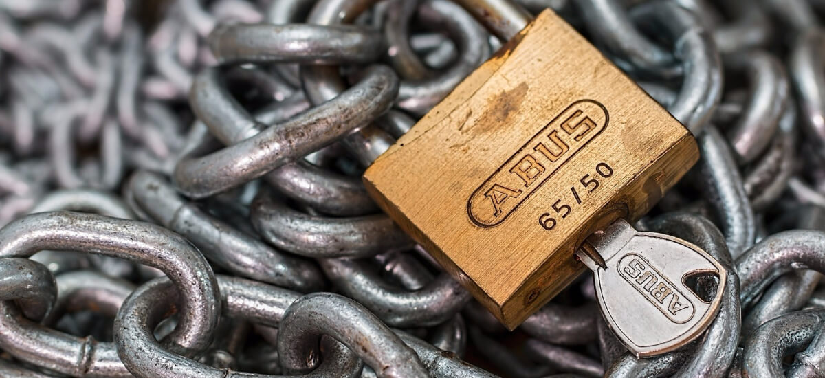 5 Social Media Security Risks for Businesses (and How to Avoid Them) | Hootsuite Blog