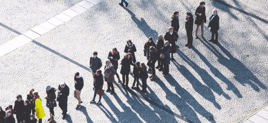 How to Use Social Media to Hype Your Product Pre-Launch | Hootsuite Blog