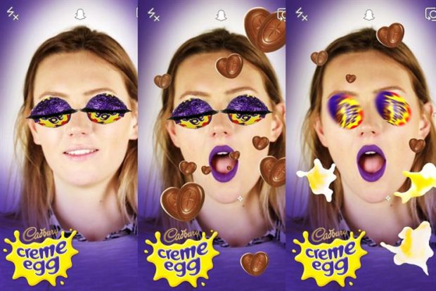 Snapchat vs. Instagram Stories: Which Channel is Right for Your Brand? | Hootsuite Blog