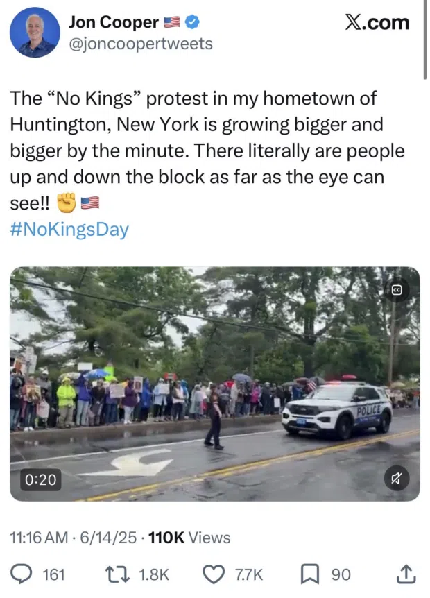 Tweet featuring live footage of a protest in New York