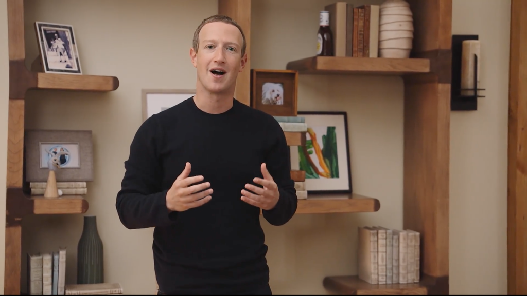 Capture d’écran d’une vidéo de Mark Zuckerberg avec une bibliothèque en toile de fond