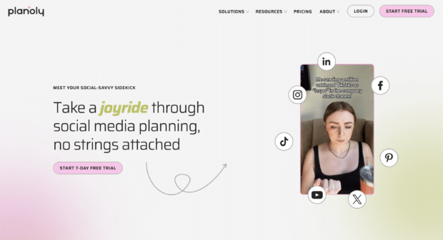 Planoly social media management and planning tool