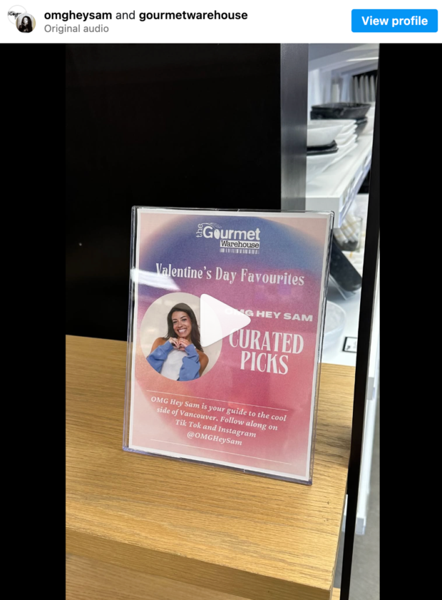 instagram influencer carousel post