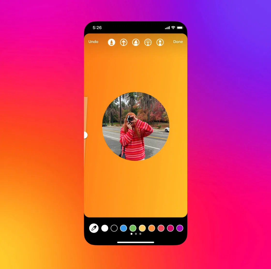 “Instagram Story background filled with a solid color using Pen tool.”