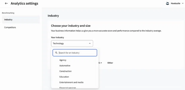 Selecting an industry in Hootsuite Analytics Industry Benchmarking